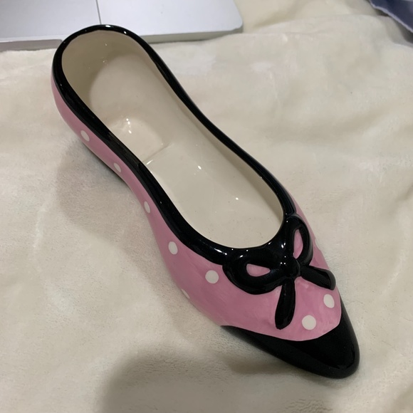 Ceramic Pink Shoe - Home Decoration - Picture 1 of 2